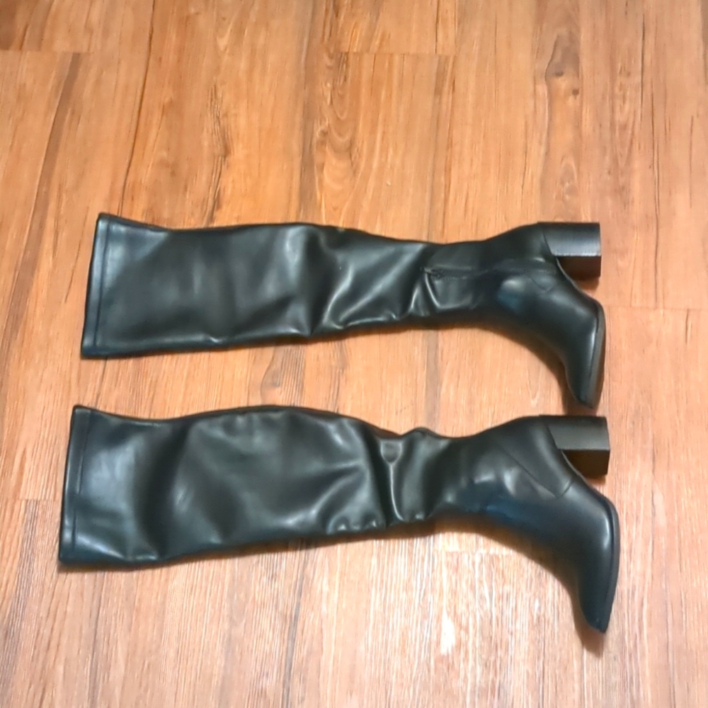 NIB, Dolce Vita Trude boots